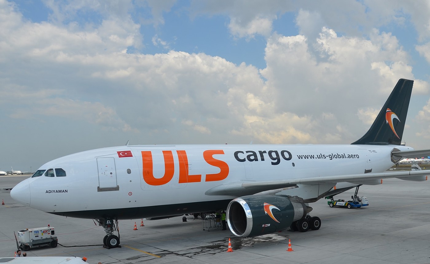 ULS Airlines Cargo Flies Paperless with Lagary